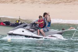 Mark Wahlberg - and his family seen enjoying a holiday in Barbados (December 26, 2014) - 165xHQ 13j9pJSo