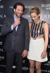 Jennifer Lawrence и Bradley Cooper - Attends a screening of 'Serena' hosted by Magnolia Pictures and The Cinema Society with Dior Beauty, Нью-Йорк, 21 марта 2015 (449xHQ) 34bXv0On