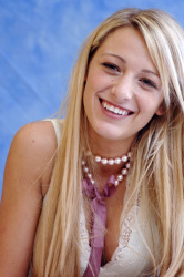 Blake Lively - Sisterhood of the Traveling Pants press conference portraits by Vera Anderson (Los Angeles, May 14, 2005) - 3xHQ 3BFksPIg