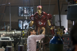 Robert Downey Jr., Jeff Bridges, Gwyneth Paltrow, Terrence Howard - промо стиль и постеры к фильму "Iron Man (Железный человек)", 2008 (113хHQ) 43yfcTZ8