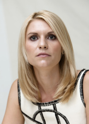 Claire Danes - "Homeland" press conference portraits by Armando Gallo (Hollywood, October 10, 2011) - 17xHQ 6OODRJSy