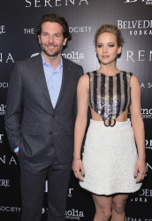 Jennifer Lawrence и Bradley Cooper - Attends a screening of 'Serena' hosted by Magnolia Pictures and The Cinema Society with Dior Beauty, Нью-Йорк, 21 марта 2015 (449xHQ) 6We3RzB8