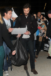 Jamie Dornan - Spotted at at LAX Airport with his wife, Amelia Warner - January 13, 2015 - 69xHQ C8tweYjP