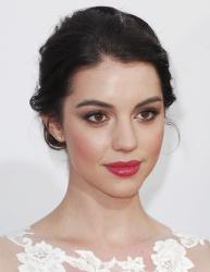 Adelaide Kane - 40th People's Choice Awards held at Nokia Theatre L.A. Live in Los Angeles (January 8, 2014) - 52xHQ Gsce1saw