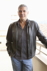 George Clooney - Tomorrowland press conference portraits by Munawar Hosain (Beverly Hills, May 8, 2015) - 24xHQ HbPu4Arp