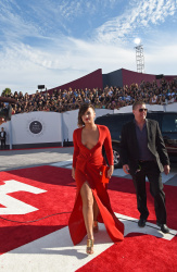 Demi Lovato - At the MTV Video Music Awards, August 24, 2014 - 112xHQ JDQGPxOW
