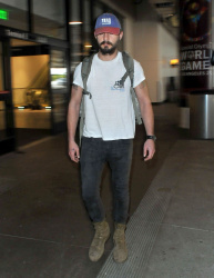 Shia LaBeouf - Shia LaBeouf - Arriving at LAX airport in Los Angeles - January 31, 2015 - 16xHQ JZ0O0EAz