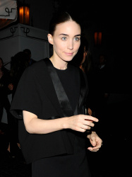 Rooney Mara - Leaving The Chateau Marmont in West Hollywood - February 18, 2015 (9xHQ) L5A9B3QF