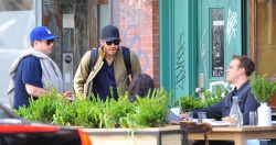 Jake Gyllenhaal & Jonah Hill & America Ferrera - Out And About In NYC 2013.04.30 - 37xHQ Mm1bReQt