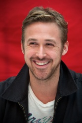 Ryan Gosling - Ryan Gosling - The Place Beyond The Pines press conference portraits by Vera Anderson (New York, March 10, 2013) - 10xHQ PRQmKk4M