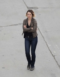 Rachel McAdams - on the set of 'True Detective' in LA - February 27, 2015 (43xHQ) RhZTyiqc