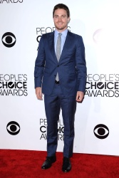 Stephen Amell - 40th People's Choice Awards held at Nokia Theatre L.A. Live in Los Angeles (January 8, 2014) - 14xHQ VBxuZq85