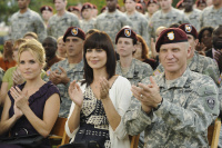 Армейские жены / Army Wives (сериал 2007 - ) ViHXyU9z