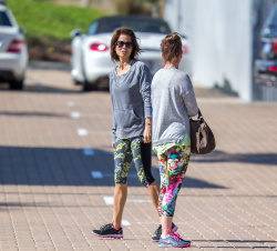 Brooke Burke - Leaving the gym in Malibu - February 15, 2015 (13xHQ) W4j8ECDG