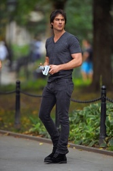 Ian Somerhalder - does a segment for 'The Climate Reality Project' in Washington Square Park - August 23, 2014 - 10xHQ WIvXzUL5