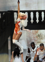 Лэди Гага (Lady Gaga) MTV Video Music Awards, show, 2009 - 83xHQ WPyBglDv