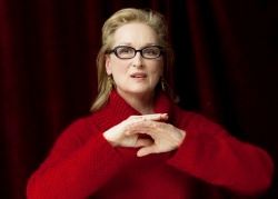 Meryl Streep - Meryl Streep - "The Iron Lady" press conference portraits by Armando Gallo (New York, December 5, 2011) - 23xHQ WUYQQAFQ