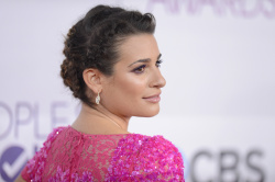 Lea Michele - 2013 People's Choice Awards at the Nokia Theatre in Los Angeles, California - January 9, 2013 - 339xHQ Wtos0Z8G