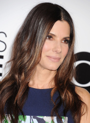 Sandra Bullock - 40th Annual People's Choice Awards at Nokia Theatre L.A. Live in Los Angeles, CA - January 8 2014 - 332xHQ Wyjmbdhn