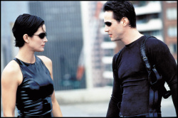 Carrie Anne Moss - Laurence Fishburne, Carrie-Anne Moss, Keanu Reeves - Промо стиль и постеры к фильму "The Matrix (Матрица)", 1999 (20хHQ) YTONcOFp