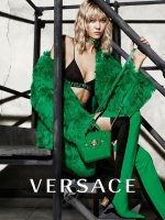 Karlie Kloss - Versace Fall/Winter 2015