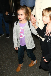 Angelina Jolie - LAX Airport - February 11, 2015 (185xHQ) Z4uccLqm