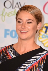 Shailene Woodley - 2014 Teen Choice Awards, Los Angeles August 10, 2014 - 363xHQ ZU5wU4Iw