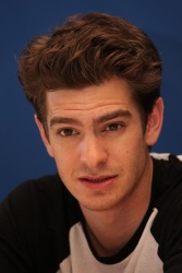 Andrew Garfield - Andrew Garfield - The Amazing Spider-Man press conference portraits by Herve Tropea (Cancun, April 16, 2012) - 7xHQ AekbrIML