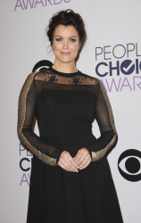 Bellamy Young - The 41st Annual People's Choice Awards in LA - January 7, 2015 - 61xHQ F5p1S9it
