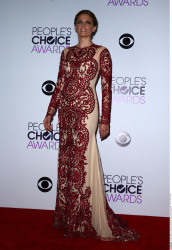 Stana Katic - 40th People's Choice Awards held at Nokia Theatre L.A. Live in Los Angeles (January 8, 2014) - 84xHQ FrRzEYOe