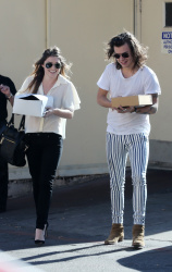 Harry Styles - Out in Beverly Hills, California - January 23, 2015 - 15xHQ GGmJjk1R