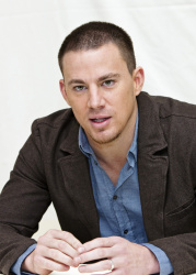 Channing Tatum - "The Vow" press conference portraits by Armando Gallo (Los Angeles, January 7, 2012) - 19xHQ HBbBThD2