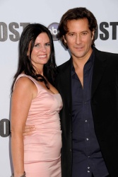 Henry Ian Cusick - arrives at ABC's Lost Live The Final Celebration (2010.05.13) - 14xHQ ItcLtUCE