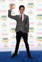 Tyler Posey – FOX's 2014 Teen Choice Awards held at The Shrine Auditorium in Los Angeles, California (August 10, 2014) - 111xHQ Jp3w1eY8