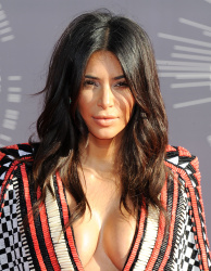 Kim Kardashian - 2014 MTV Video Music Awards in Los Angeles, August 24, 2014 - 90xHQ KBRmyIoQ