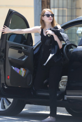 Emma Stone - Out and about in Los Angeles - June 2, 2015 - 20xHQ Np7WPN3e