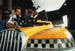 Milla Jovovich - Ian Holm, Chris Tucker, Milla Jovovich, Gary Oldman, Bruce Willis - Промо стиль и постеры к фильму "The Fifth Element (Пятый элемент)", 1997 (59хHQ) OxmA8g3M