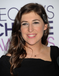 Mayim Bialik - The 41st Annual People's Choice Awards in LA - January 7, 2015 - 12xHQ PLpWbVRH