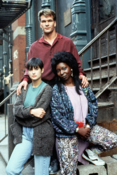 Patrick Swayze, Whoopi Goldberg, Demi Moore - постеры и промо стиль к фильму "Ghost (Привидение)", 1990 (30хHQ) QvaBIdAG