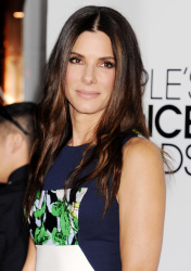 Sandra Bullock - 40th Annual People's Choice Awards at Nokia Theatre L.A. Live in Los Angeles, CA - January 8 2014 - 332xHQ Sx2OyVxL