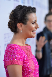 Lea Michele - 2013 People's Choice Awards at the Nokia Theatre in Los Angeles, California - January 9, 2013 - 339xHQ Unav5jqr