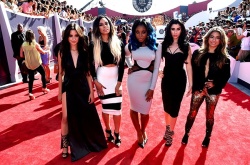 Fifth Harmony - at 2014 MTV Video Music Awards in Los Angeles, August 24, 2014 - 8xHQ WDalweV6